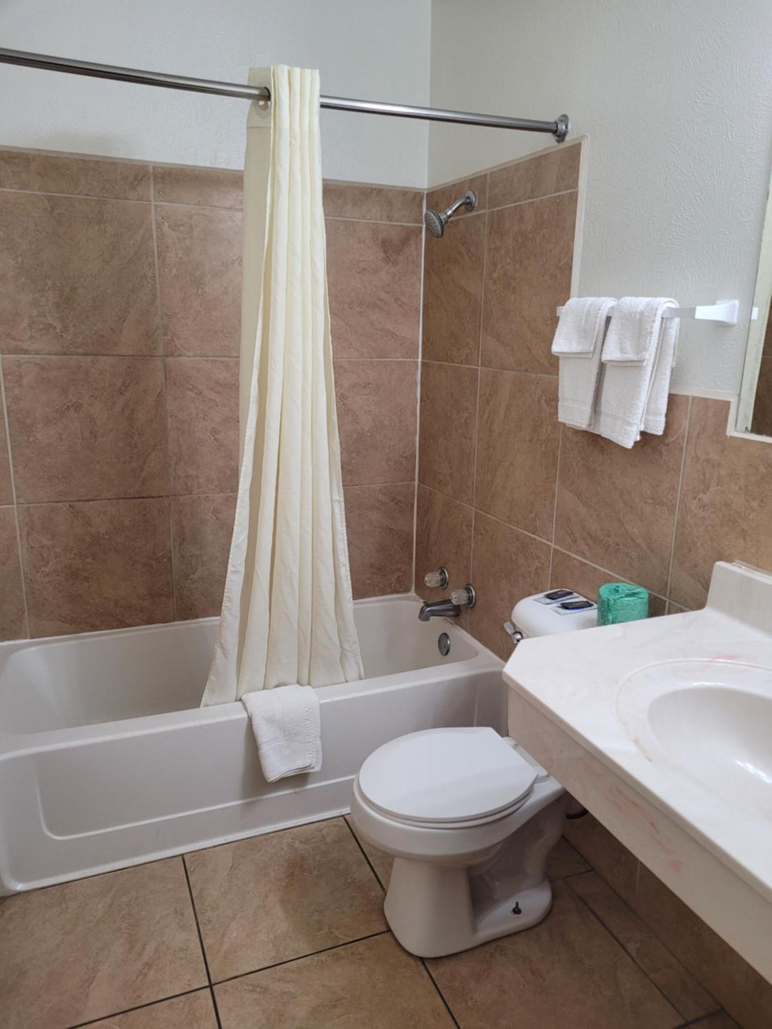 Sands Motel Portales エクステリア 写真